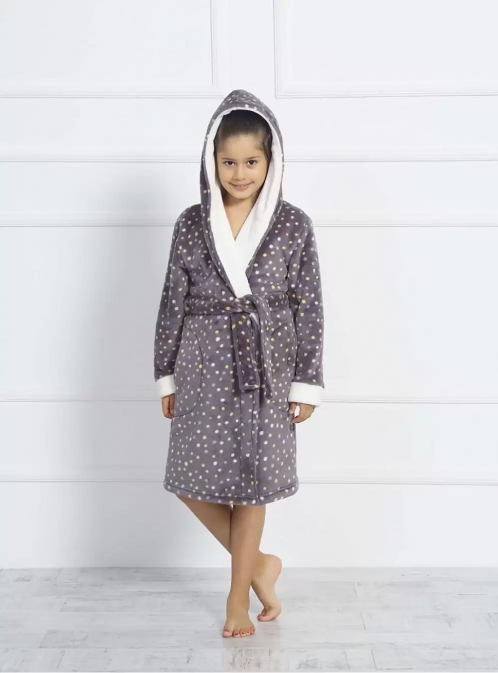 Vienetta Soft 806075 4015, детский халат с капюшоном (изображение 1)